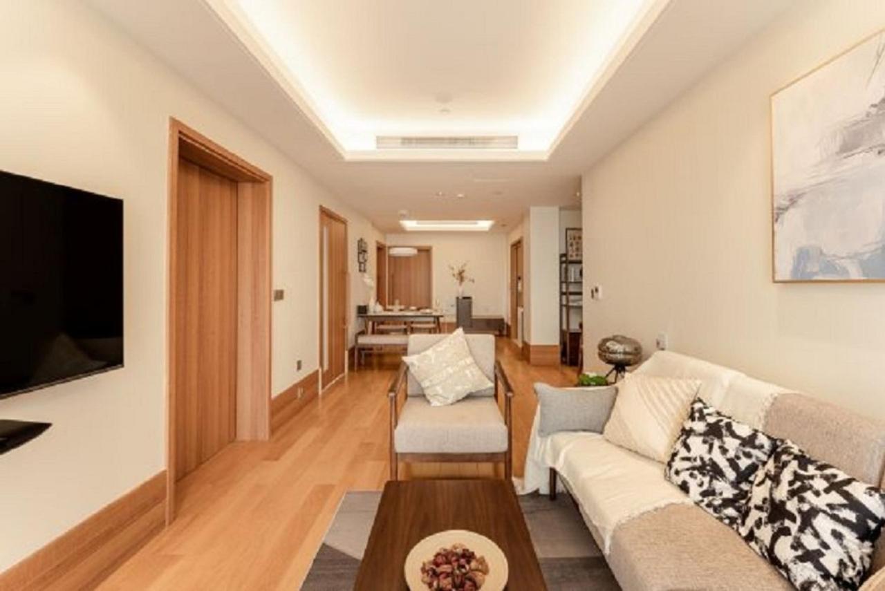 Court Place Jingqiao Middle Ring Appartement